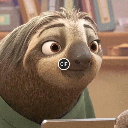 Гифка улыбка ленивца из мультфильма "Зверополис"