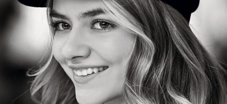 Слив Елизавета Кононова (30 горячих фото)