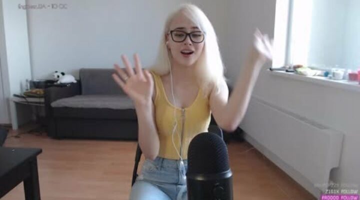 Gloriamatvien слив фото и видео с бонги (30 фото)