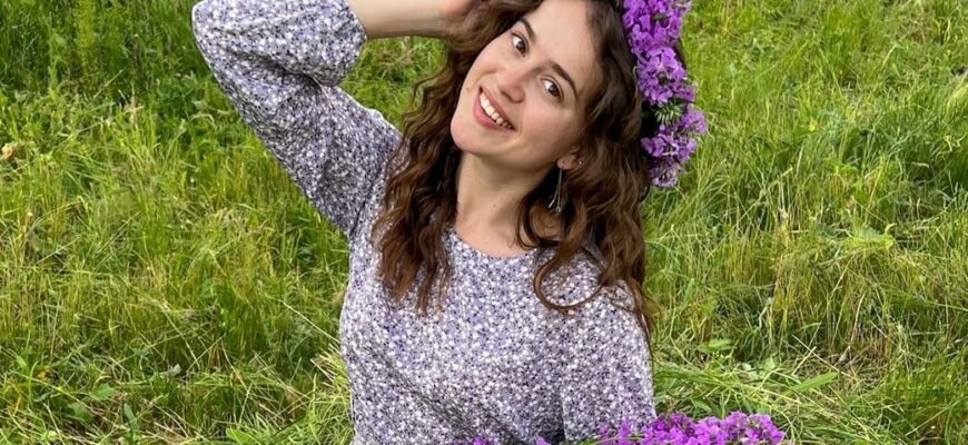 Слив Каролина Моисеенко (30 фото в купальнике)