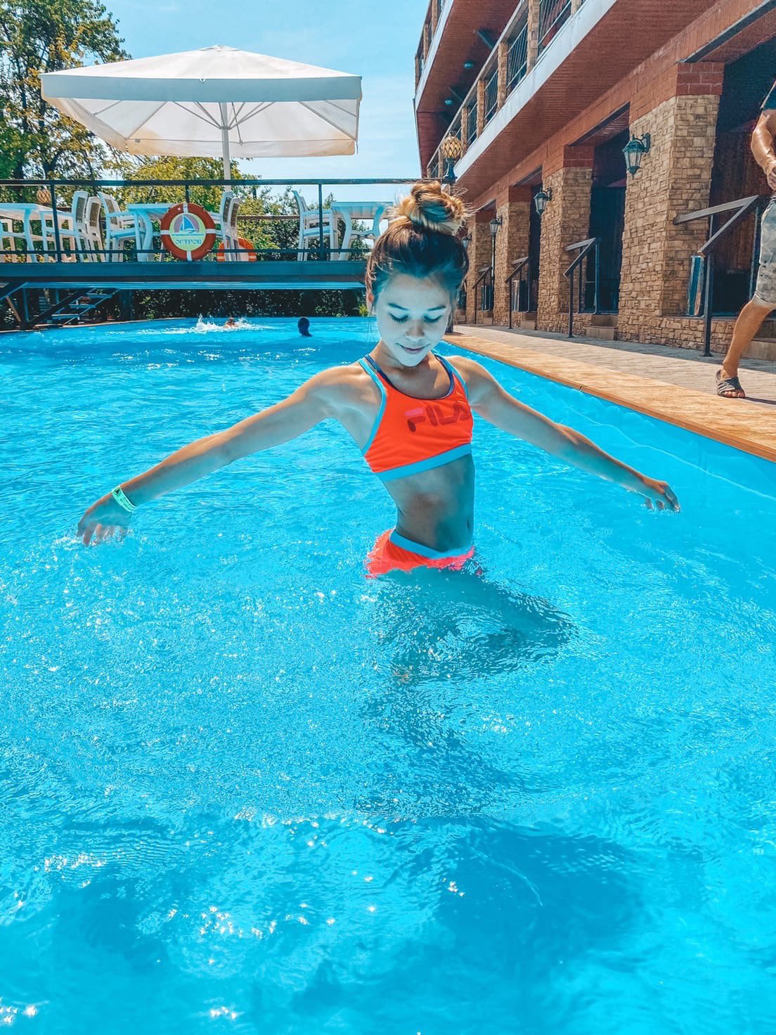 Слив Миланы Некрасовой (30 фото в купальнике)