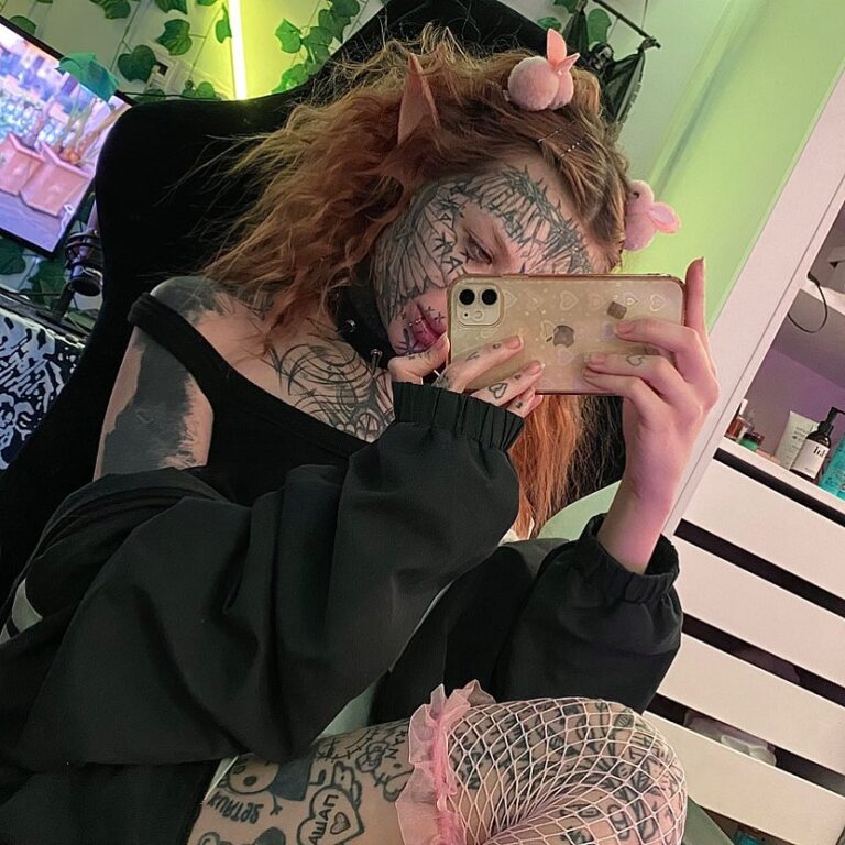 Секси косплей фото с ssspringvoid в эльфийских ушках и чулках. Секси косплей фото с ssspringvoid в эльфийских ушках и чулках.