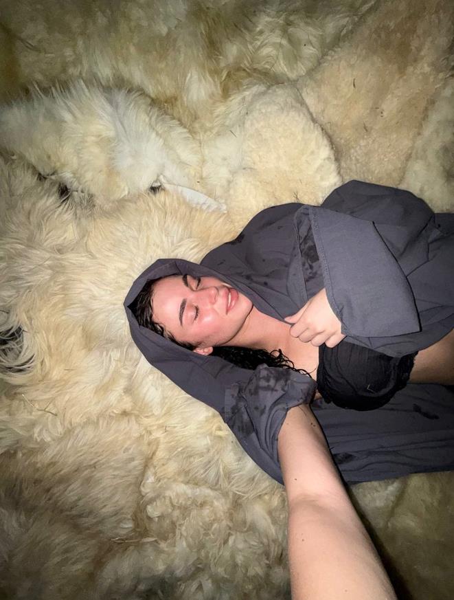 Адель Вейгель и Литвин расстались (30 фото пары слитых в сеть)