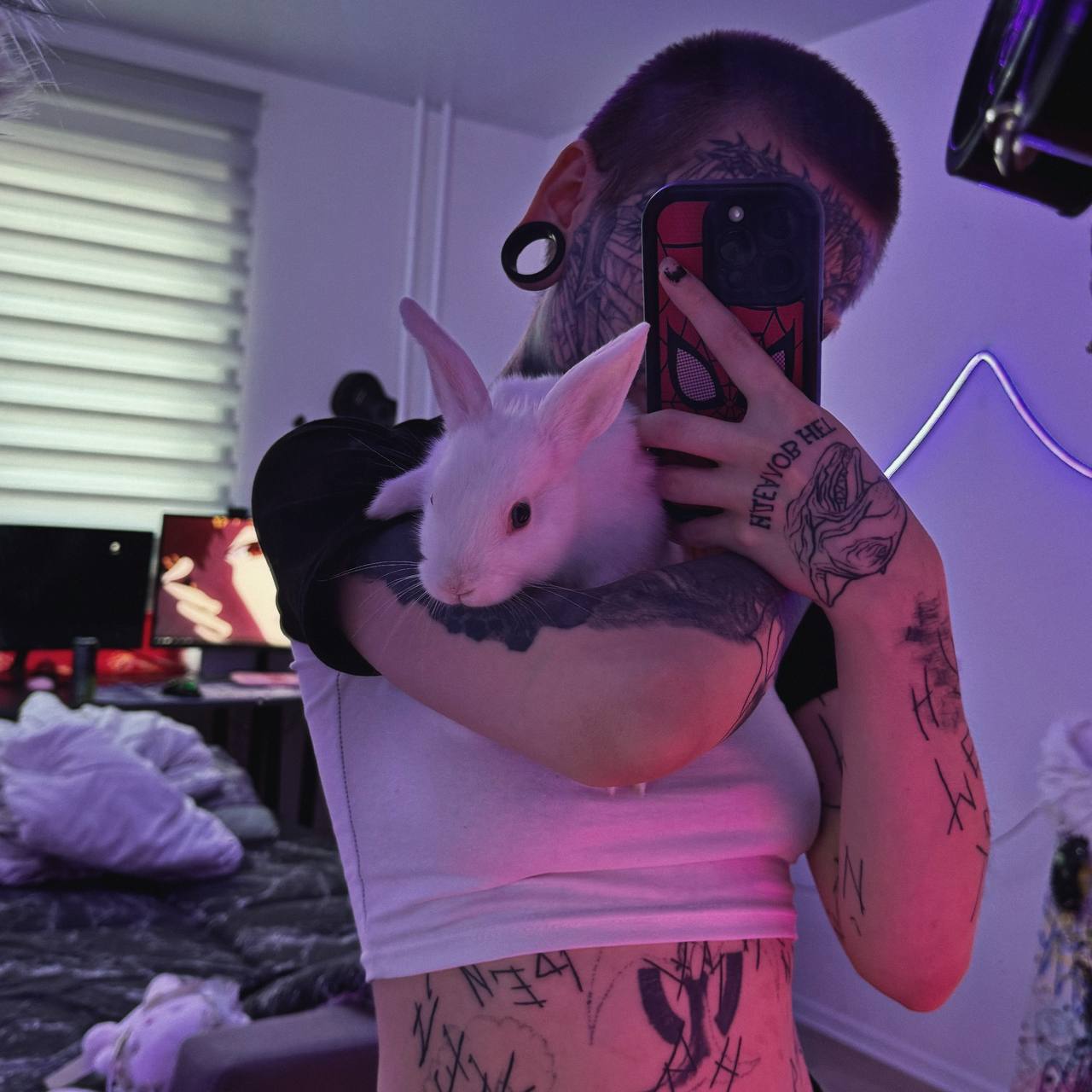 Битмейкер София "ssspringvoid" Ковригина (30 фото слитых в сеть)