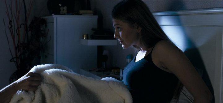 Актриса Карина Андоленко (30 фото слитых в сеть)