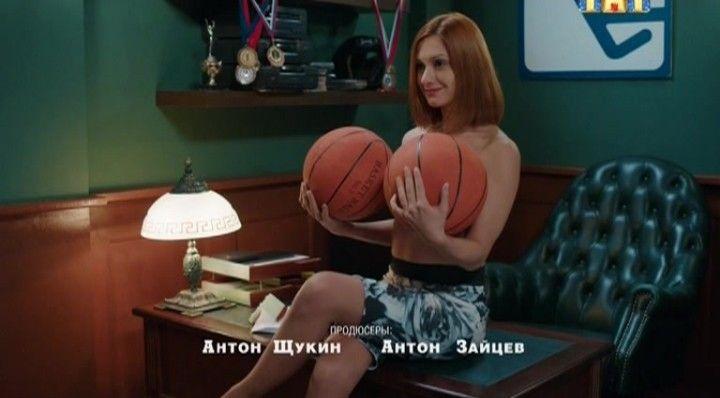 Актриса Карина Мишулина (30 фото слитых в сеть)