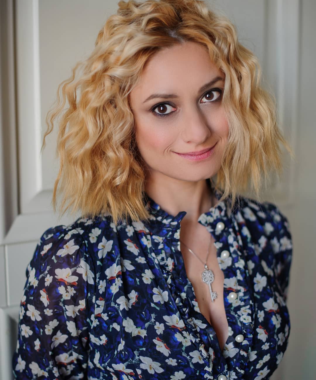 Актриса Карина Мишулина (30 фото слитых в сеть)