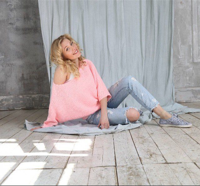 Актриса Карина Андоленко (30 фото слитых в сеть)