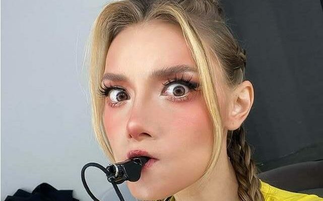 Анастасия "nastyamulla" Муллаянова c тгк Глупости Анастейши (30 фото и видео слитых в сеть)