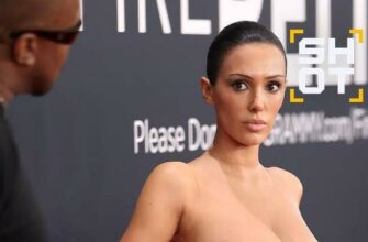 Бьянка Цензори на "Грэмми 2025" в "НЮ" платье на голое тело - фото и видео сразу слили в сеть