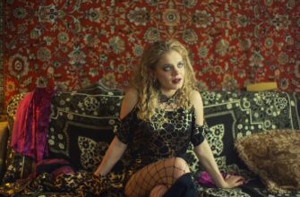 Карина Александрова актриса из сериала "Аутсорс" (20 фото слитых в сеть)