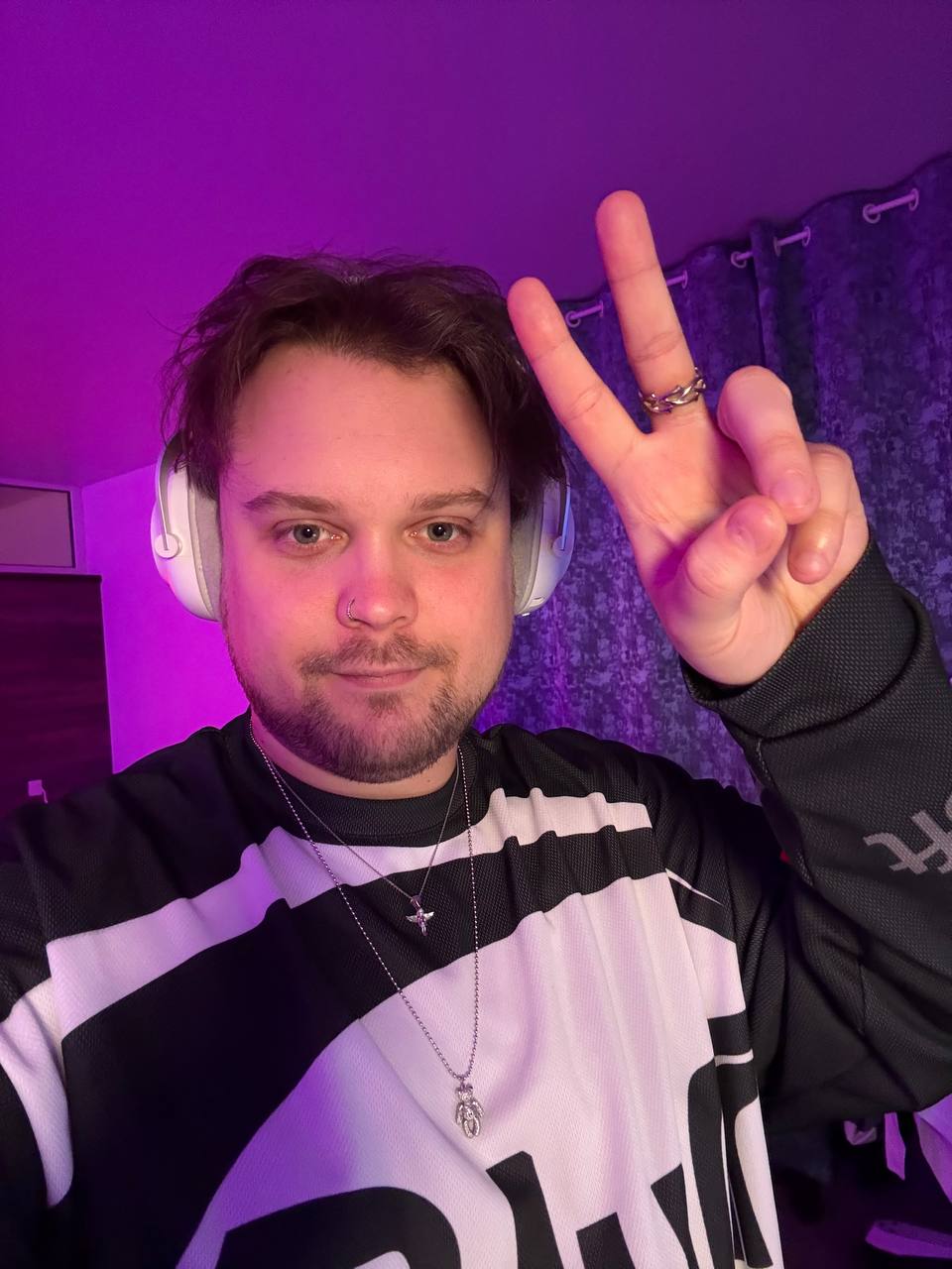 Теперь уже редкое и наверное мало кого интересующее, обычное доброе фото.